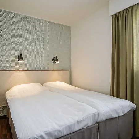 Forenom Serviced Tapiola Apartment *