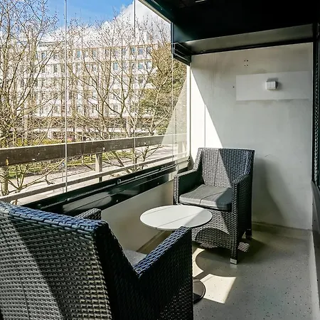 Forenom Serviced Tapiola * Espoo